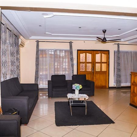 Jenos Hotels Accra Extérieur photo