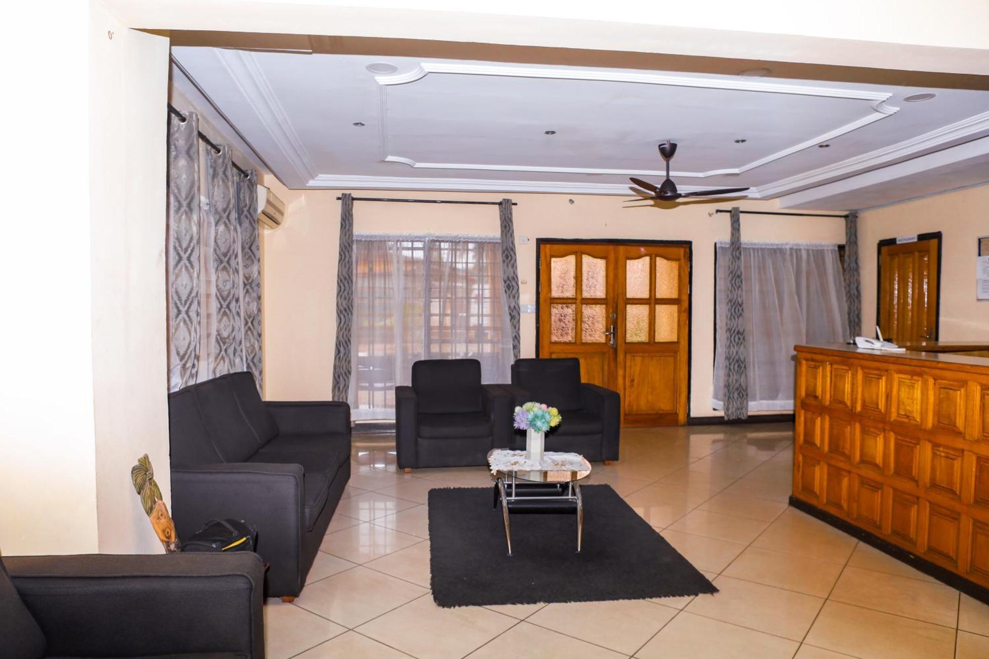 Jenos Hotels Accra Extérieur photo