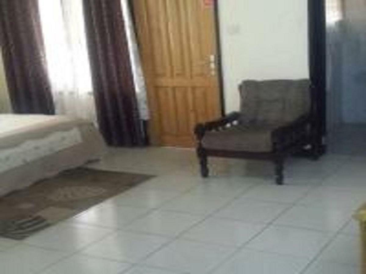 Jenos Hotels Accra Extérieur photo